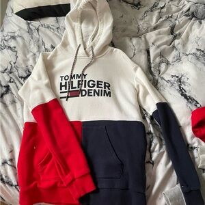 Tommy Hilfiger